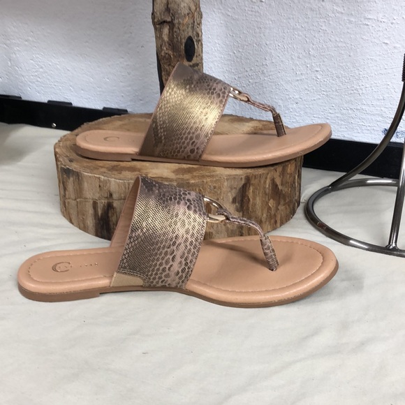 C EST 1946 Thong Sandals - Picture 3 of 5